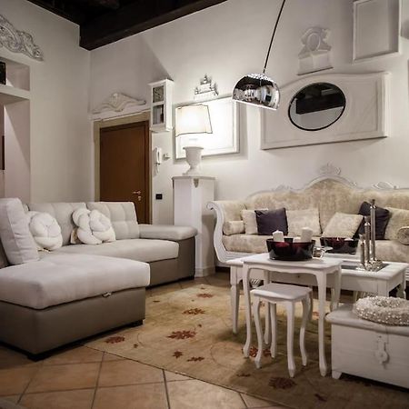 Piazza Erbe Luxury Apartment Verona Eksteriør billede