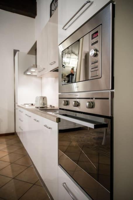 Piazza Erbe Luxury Apartment Verona Eksteriør billede